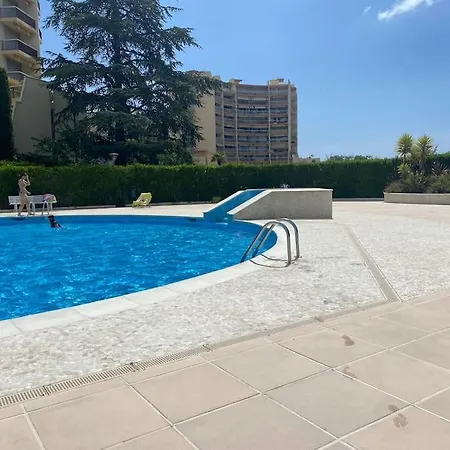 アパート Eleverca 3*- Rez De Jardin Terrasse - Axelle Loc'appart Mandelieu